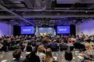 SC26 Kelly and Keven pic 1800x1355.jpg