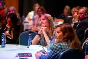 Audience at table AC22.jpg